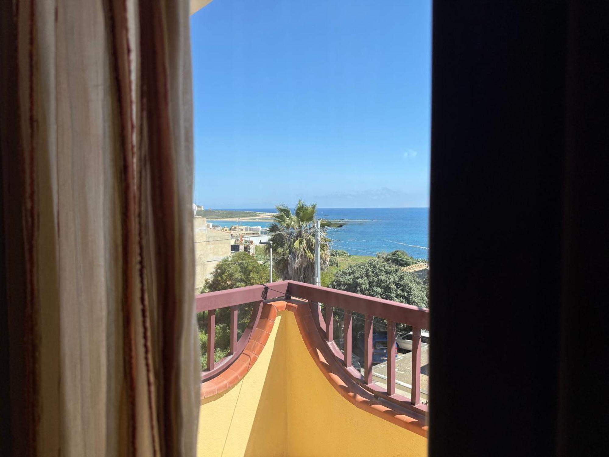 Albergo Perseo Portopalo Di Capo Passero Eksteriør billede