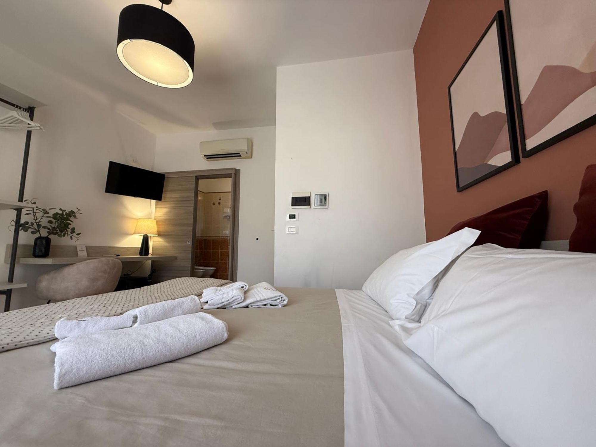 Albergo Perseo Portopalo Di Capo Passero Eksteriør billede